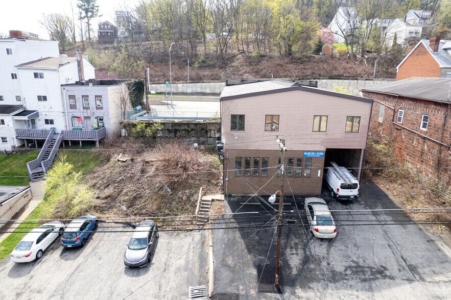 More Photos Of 3519 Bigelow Blvd, Pittsburgh Office For Sale