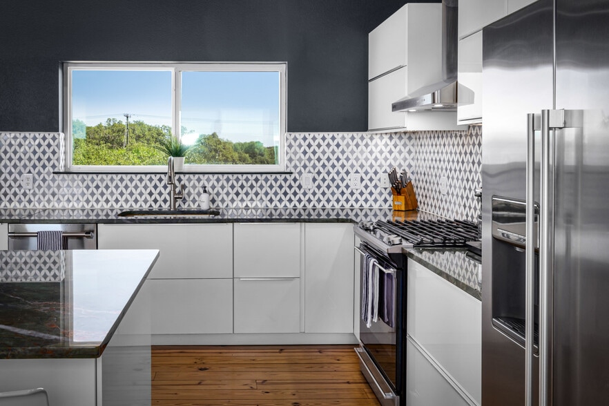 More Photos Of , New Braunfels Specialty For Sale