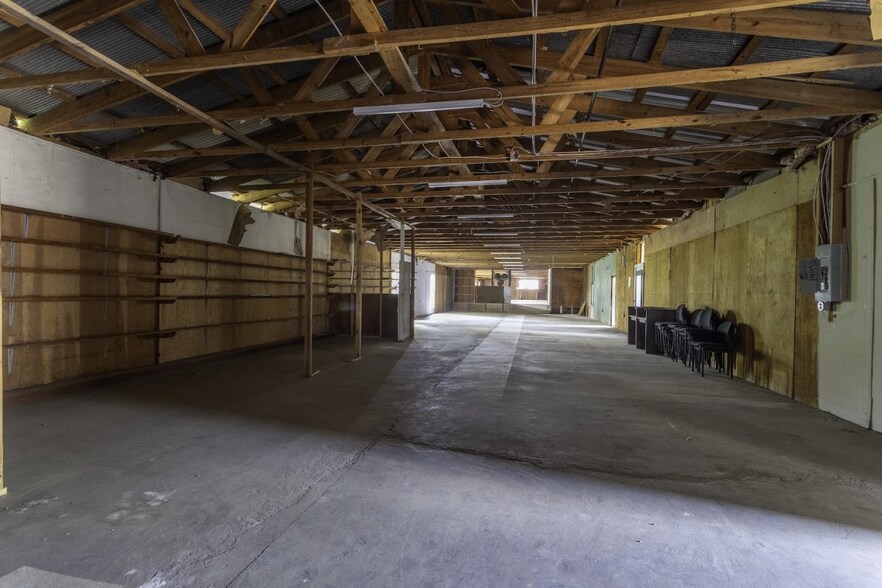 More Photos Of 2341 US Highway 231, Wetumpka Warehouse For Sale