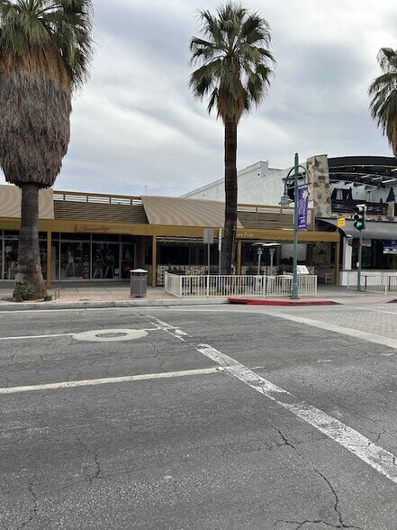 More Photos Of 252 S Palm Canyon Dr, Palm Springs Storefront Retail Office For Lease