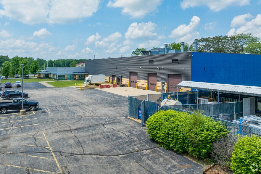 More Photos Of 1507 S Kalamazoo Ave, Marshall Manufacturing For Lease