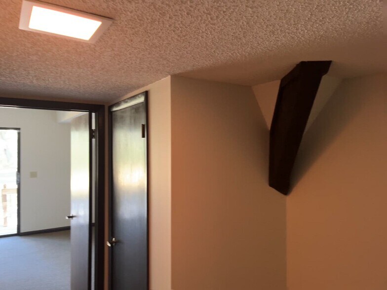 More Photos Of 2809 Blanding Blvd, Middleburg Office For Sale