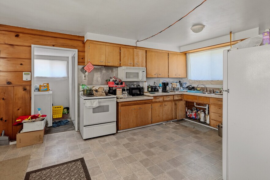 More Photos Of 1445 S Cloverdale St, Seattle Land For Sale