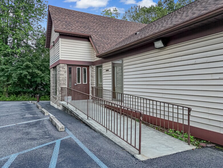 More Photos Of 371 E Brown St, East Stroudsburg Healthcare For Sale