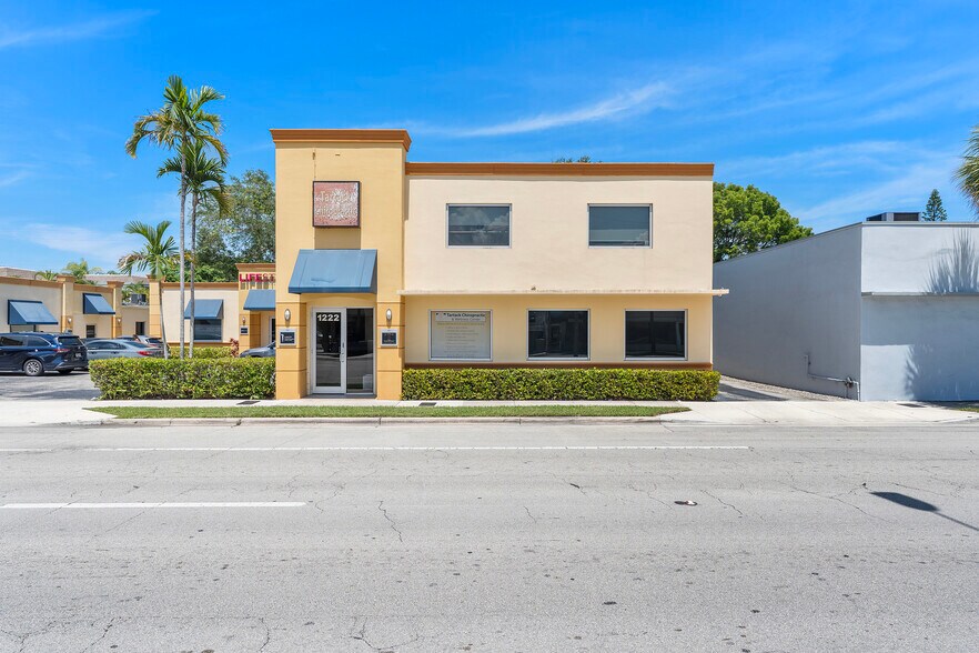 More Photos Of , Fort Lauderdale Unknown For Sale
