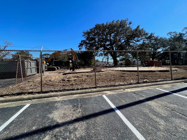 More Photos Of 7801 Sears Blvd, Pensacola Land For Lease