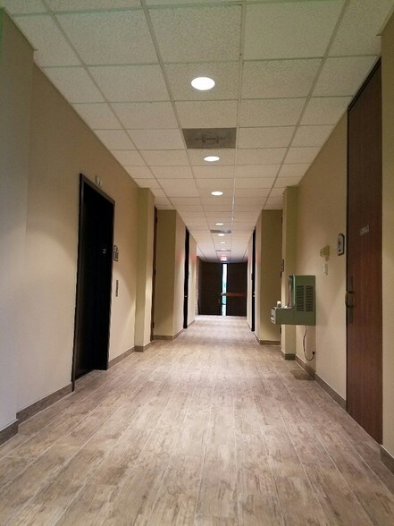 More Photos Of 9300 Jollyville Rd, Austin Office For Lease