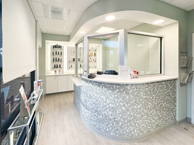 More Photos Of 3225 Blue Ridge Rd, Raleigh Medical For Lease