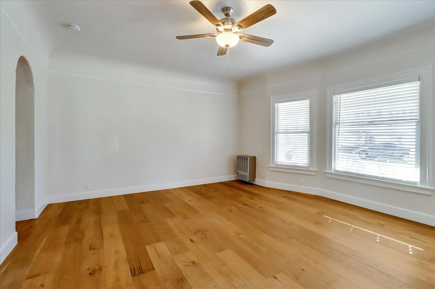 More Photos Of 270 E Saint John St, San Jose Apartments For Sale