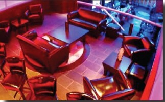 More Photos Of 727 Seventh Ave, New York Bar For Lease