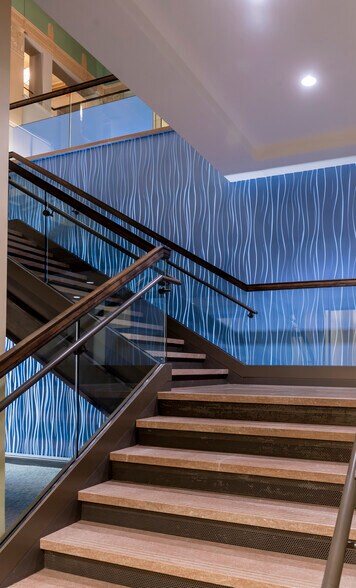 More Photos Of 909 Walnut St, Kansas City Apartments For Lease