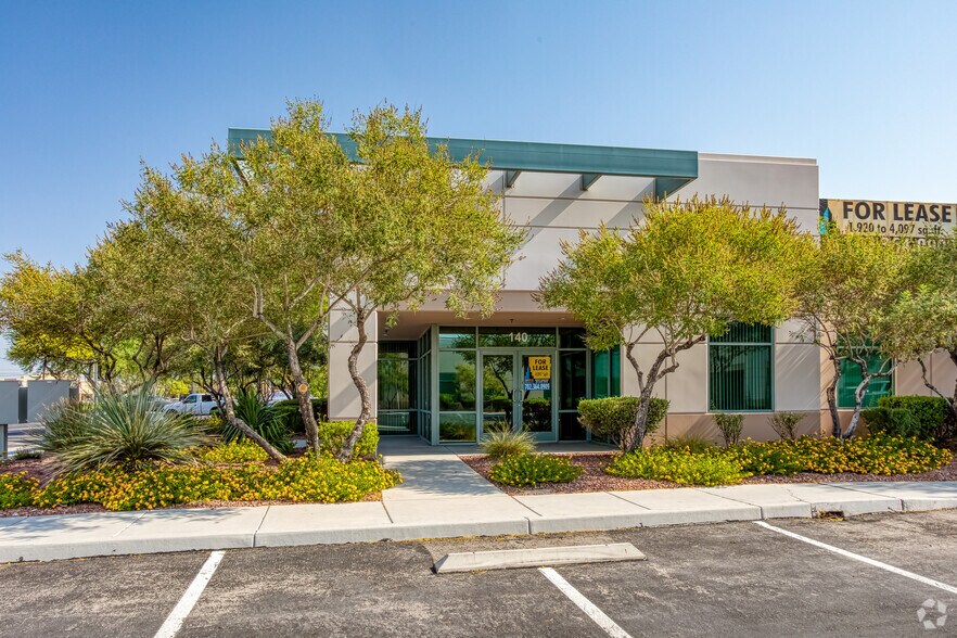 More Photos Of 2480 N Decatur Blvd, Las Vegas Light Manufacturing For Lease