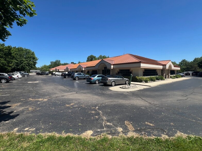 More Photos Of 10500 Chicago Dr, Zeeland Storefront Retail Office For Sale