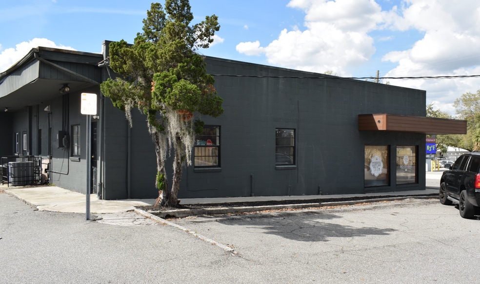 More Photos Of 119-121 Allamanda Dr, Lakeland Freestanding For Sale