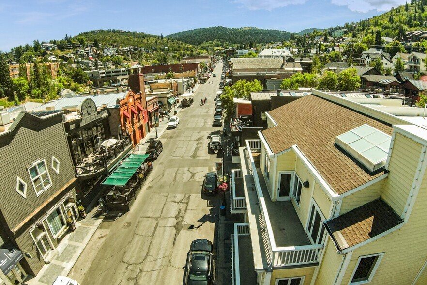 More Photos Of 537 Main St, Park City Storefront Retail Office For Lease