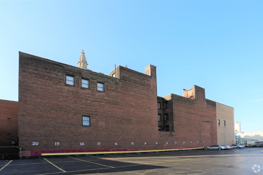 More Photos Of 3030 Euclid Ave, Cleveland Office Residential For Lease