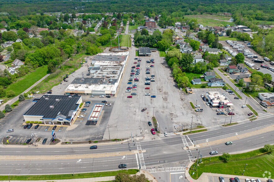 More Photos Of 26-40 Oriskany Blvd, Whitesboro Unknown For Lease
