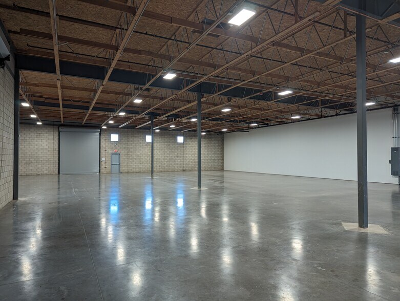 More Photos Of 6906-6936 McCutchen Rd, Bakersfield Unknown For Lease