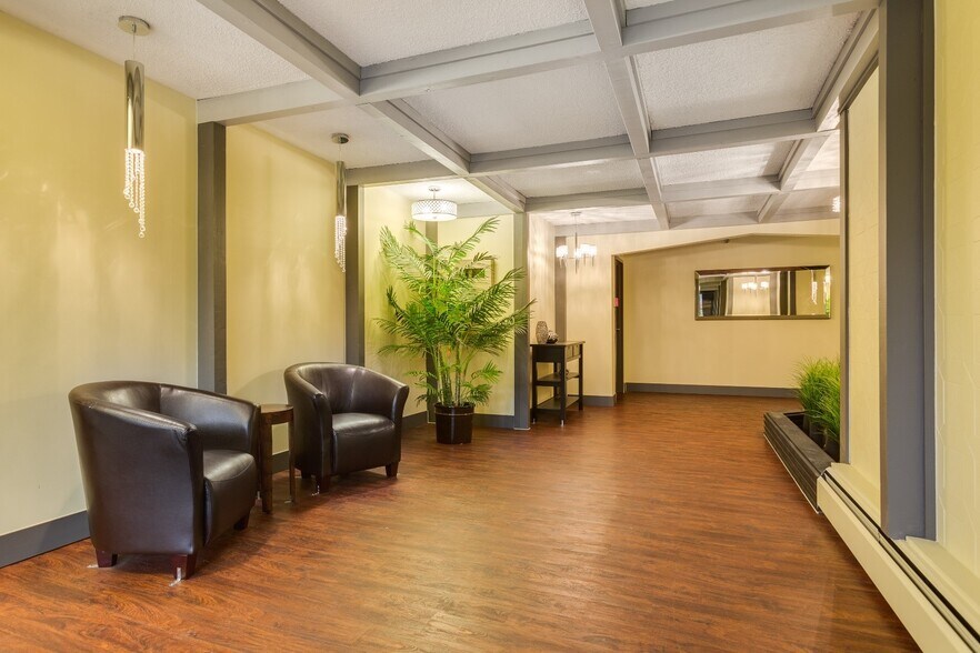 More Photos Of 610 Blackford St, New Westminster Apartments For Sale