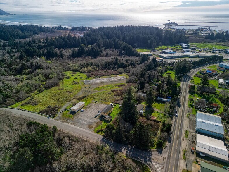 More Photos Of 645 Elk Valley Rd, Crescent City Warehouse For Sale
