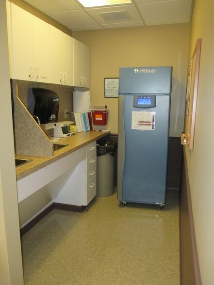 More Photos Of 3021 Eau Gallie Blvd, Melbourne Medical For Lease