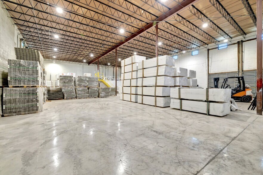 More Photos Of 3490 Oleander Ave, Fort Pierce Warehouse For Sale