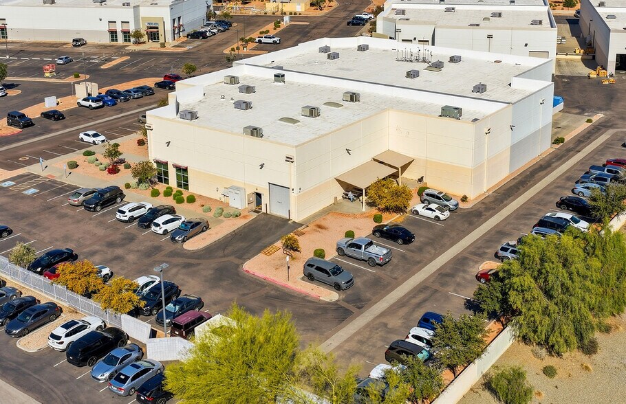 More Photos Of 6849 W Frye Rd, Chandler Manufacturing For Lease