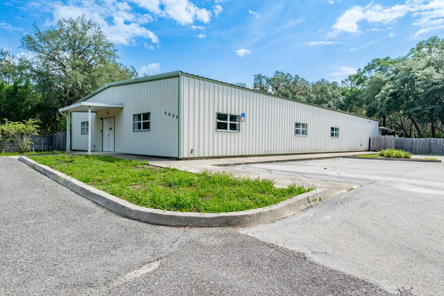 More Photos Of 6689 County Road 315, Keystone Heights Specialty For Sale