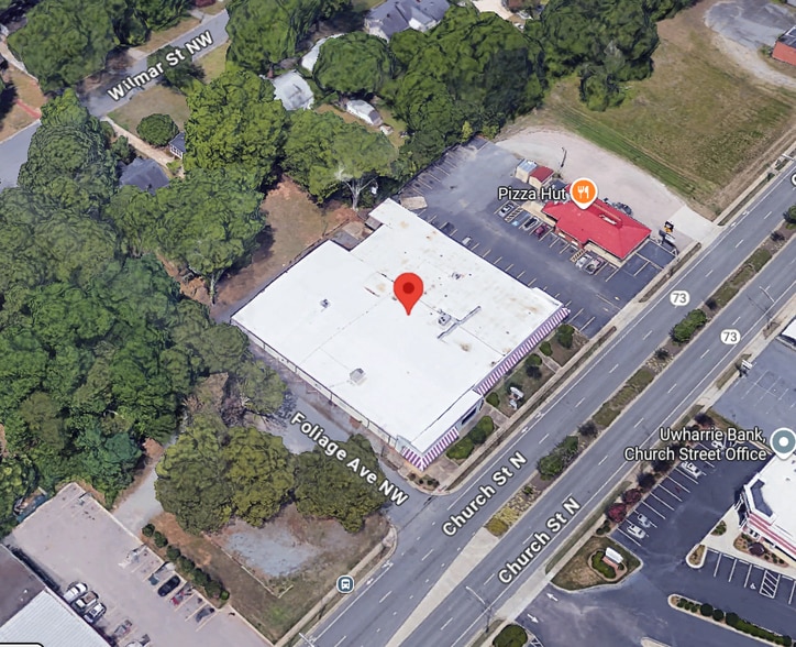 More Photos Of 687 N Church St, Concord Freestanding For Lease