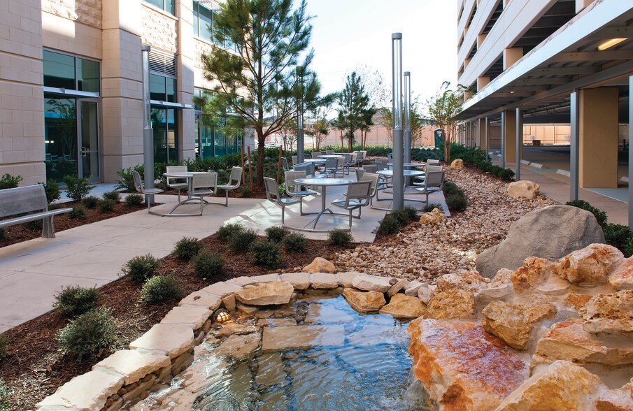 More Photos Of 3151 Briarpark Dr, Houston Office For Lease