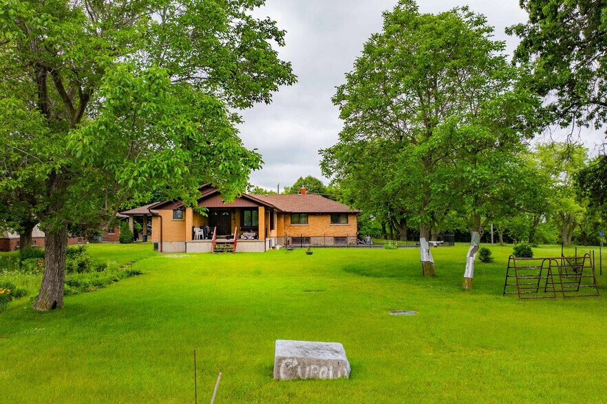 More Photos Of 6378 Mountain Rd, Niagara Falls Land For Sale