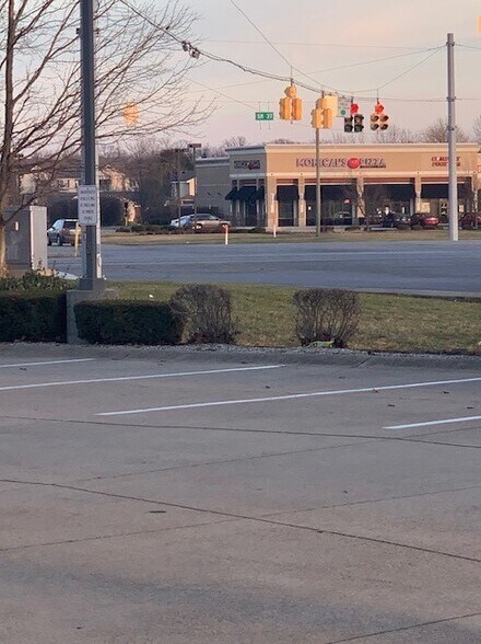 More Photos Of 9270 E 141st St, Noblesville Fast Food For Sale