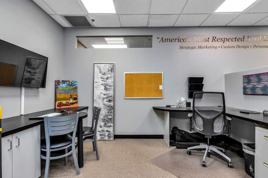 More Photos Of 2860 E Thousand Oaks Blvd, Thousand Oaks Office For Lease