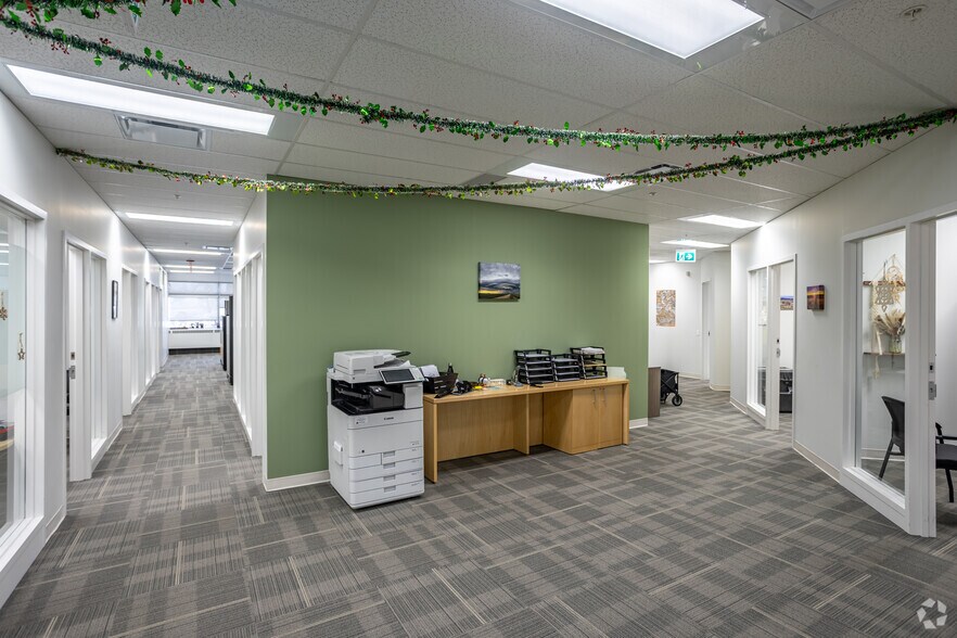 More Photos Of 6715 8th St NE, Calgary Office For Lease