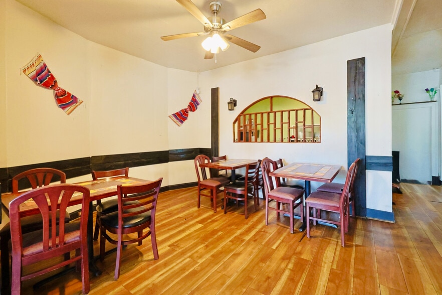 More Photos Of 2206 Fontaine Ave, Charlottesville Restaurant For Lease