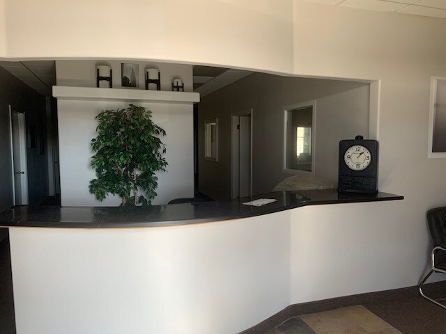 More Photos Of 480 Century Dr, Salt Lake City Showroom For Sale