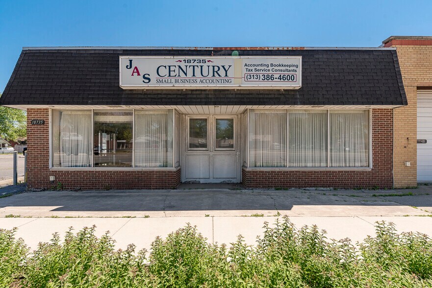 More Photos Of 18735 Ecorse Rd, Allen Park Office For Lease