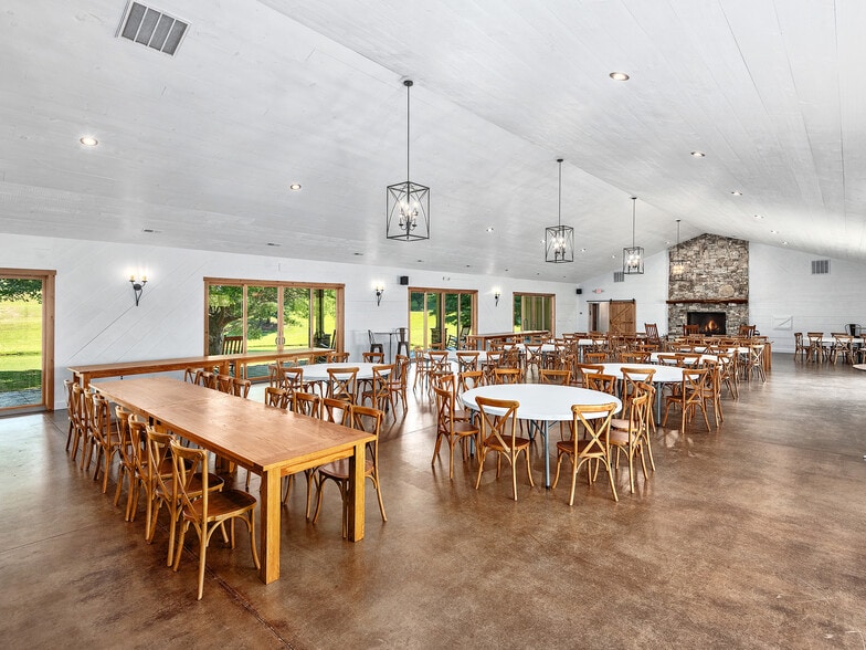 More Photos Of 355 Johnson Dr, Canton Specialty For Sale