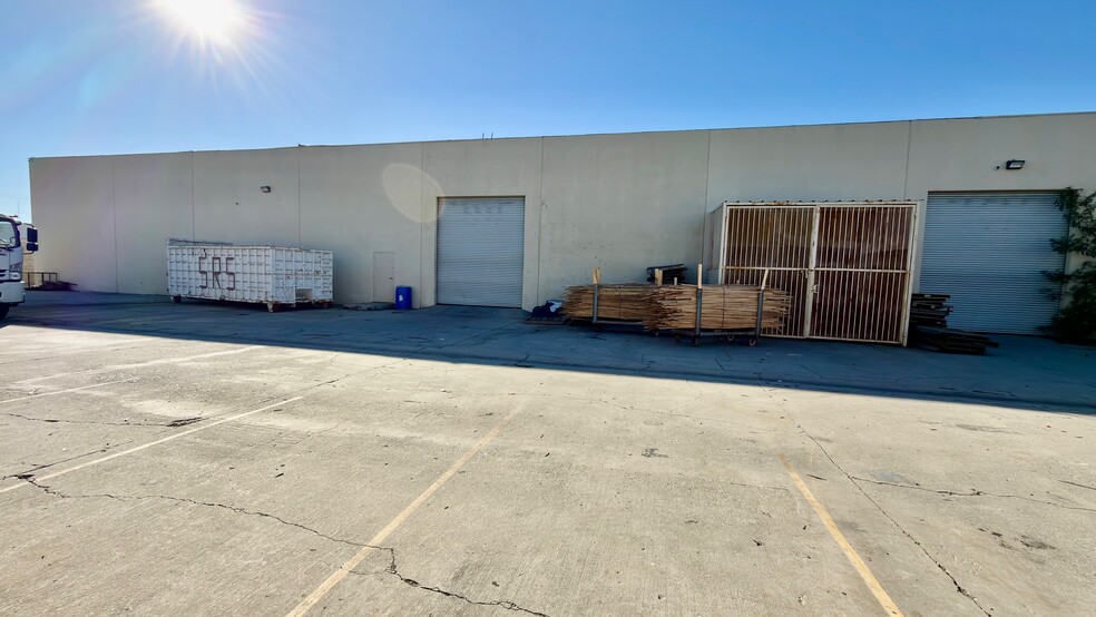 More Photos Of 2212-2312 Edwards Ave, South El Monte Manufacturing For Lease