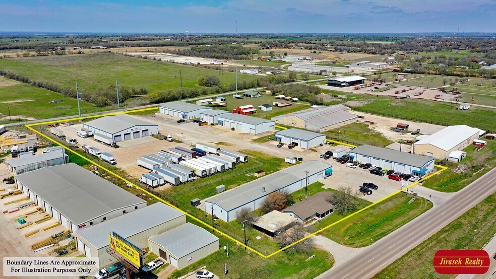 More Photos Of 7766 N Interstate Hwy 35, Temple Warehouse For Lease