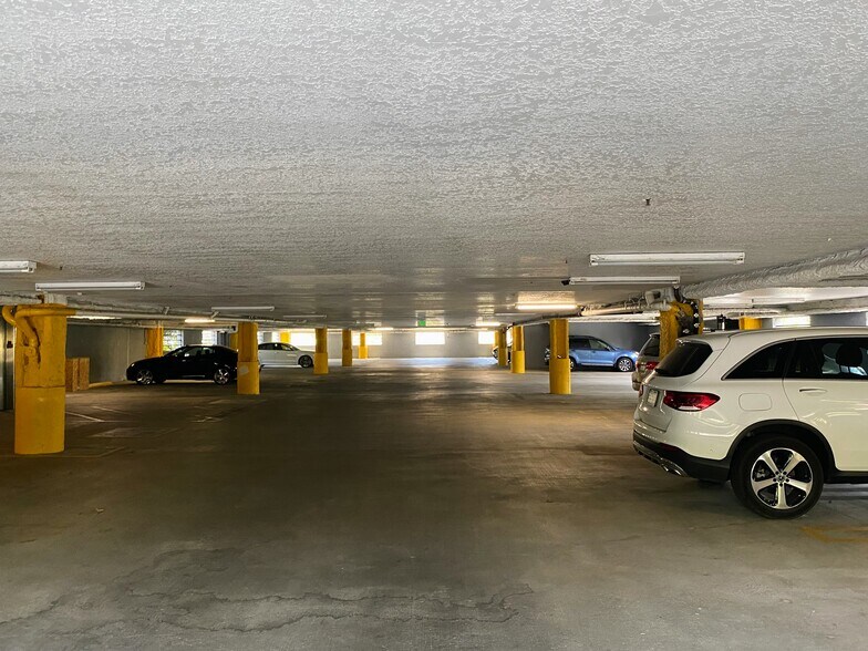 More Photos Of 5115 Clareton Dr, Agoura Hills Medical For Lease