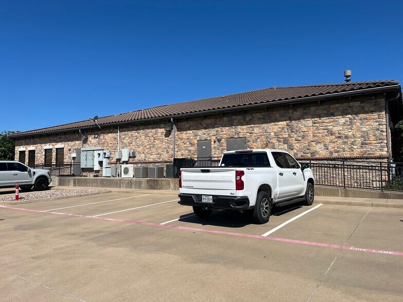 More Photos Of 1220 Paluxy Medical Cir, Granbury Medical For Sale