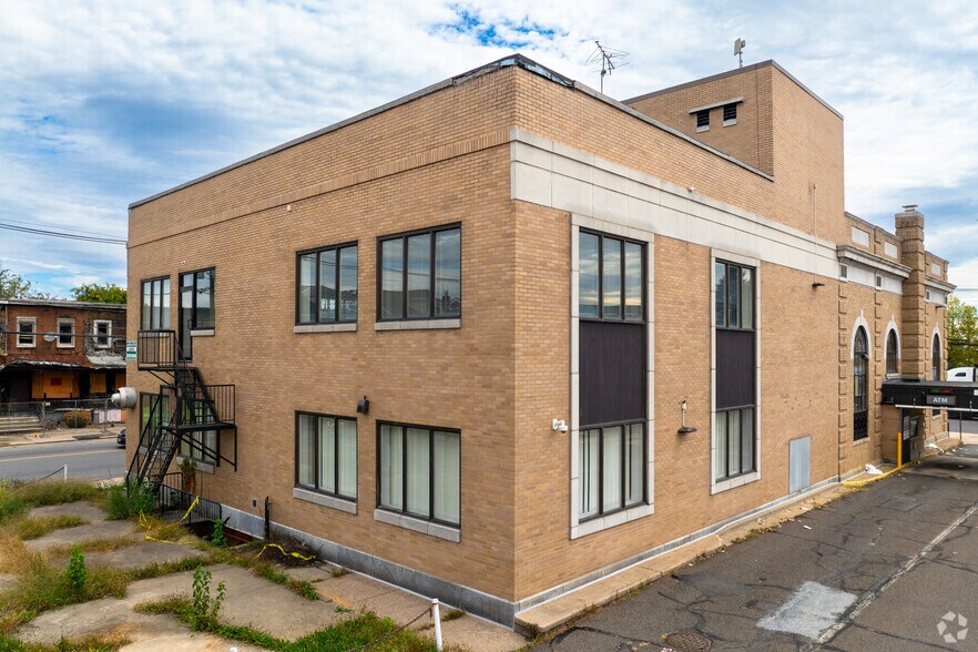 More Photos Of 891 Brunswick Ave, Trenton Freestanding For Sale