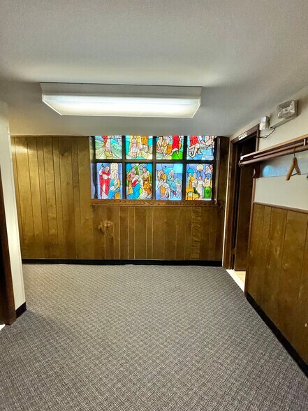 More Photos Of 128 Arthur St, Linden Religious Facility For Sale