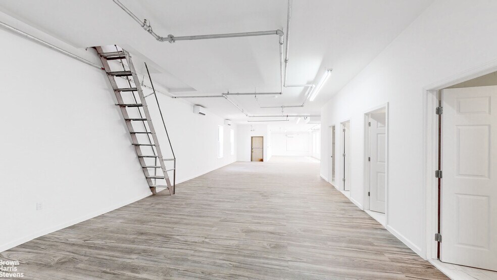 More Photos Of 621 Bergen St, Brooklyn Light Distribution For Lease