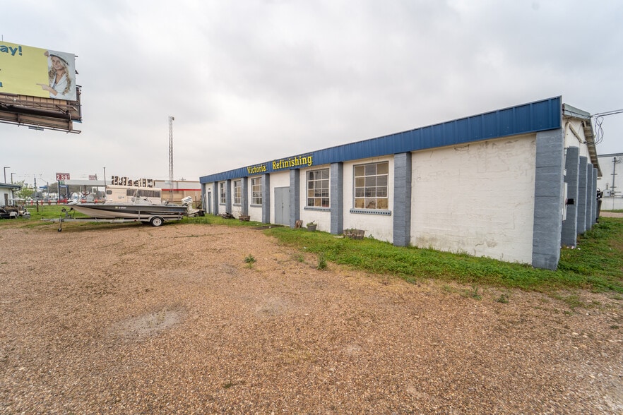 More Photos Of 3505 Houston Hwy, Victoria Warehouse For Sale