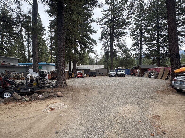 More Photos Of 937 3rd St, South Lake Tahoe Multifamily For Sale