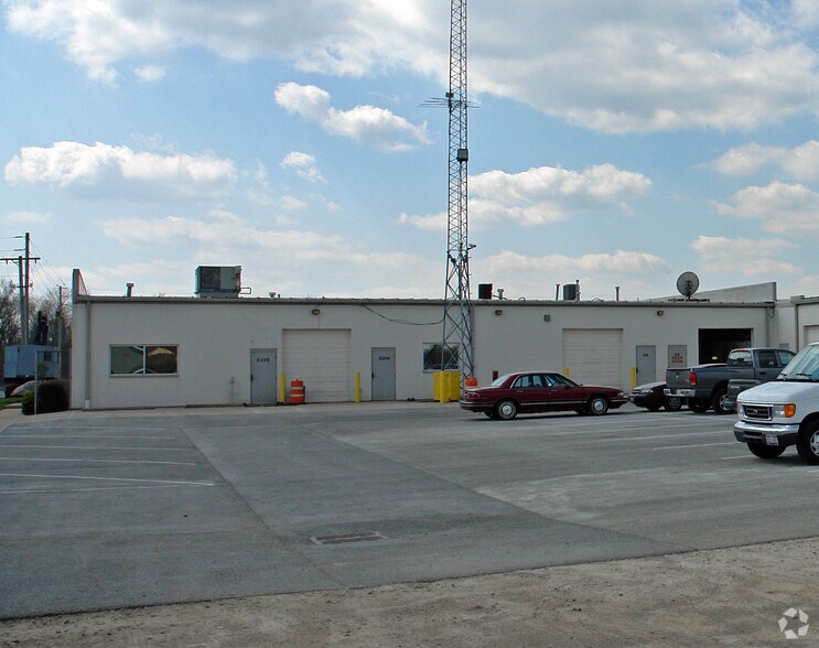 More Photos Of 604-620 Phillips Dr, Dayton Showroom For Lease