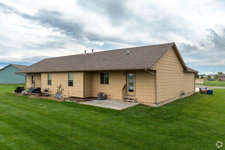 More Photos Of 273 N Copperhead St, Clearwater Apartments For Sale