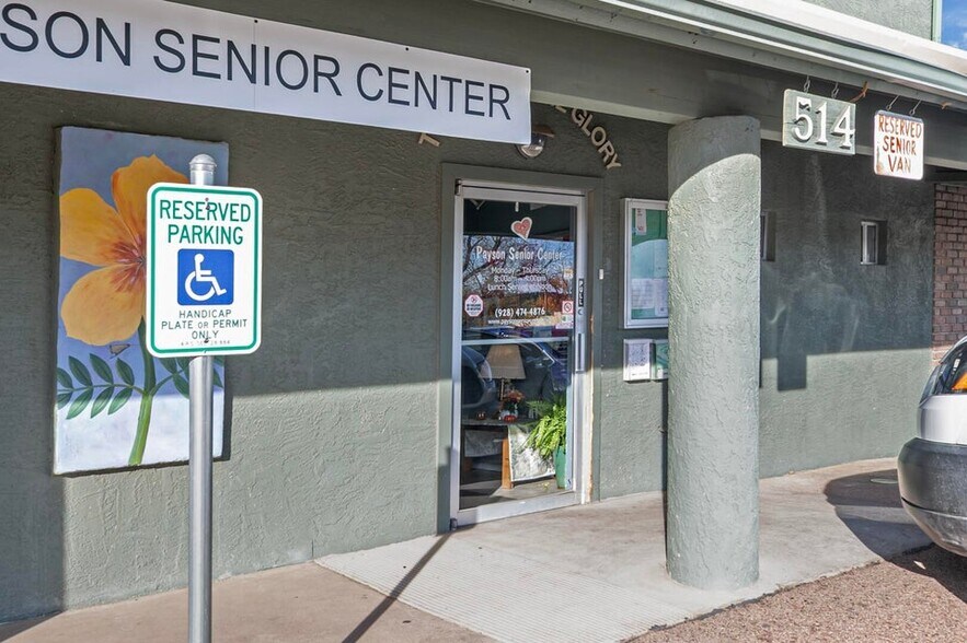 More Photos Of 512 W Main St, Payson Flex For Sale